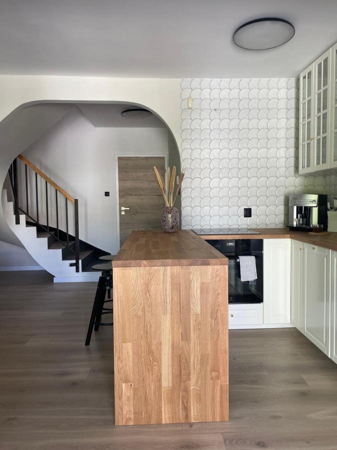 Dubois Apartment